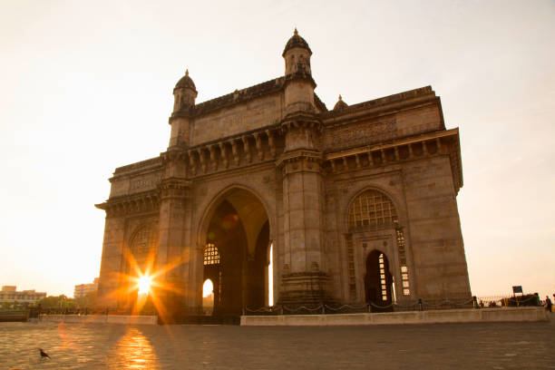 Explore Mumbai Darshan bus tours departing from Thane, Panvel, Kalyan, Dombivli, and Borivali, covering major Mumbai Darshan